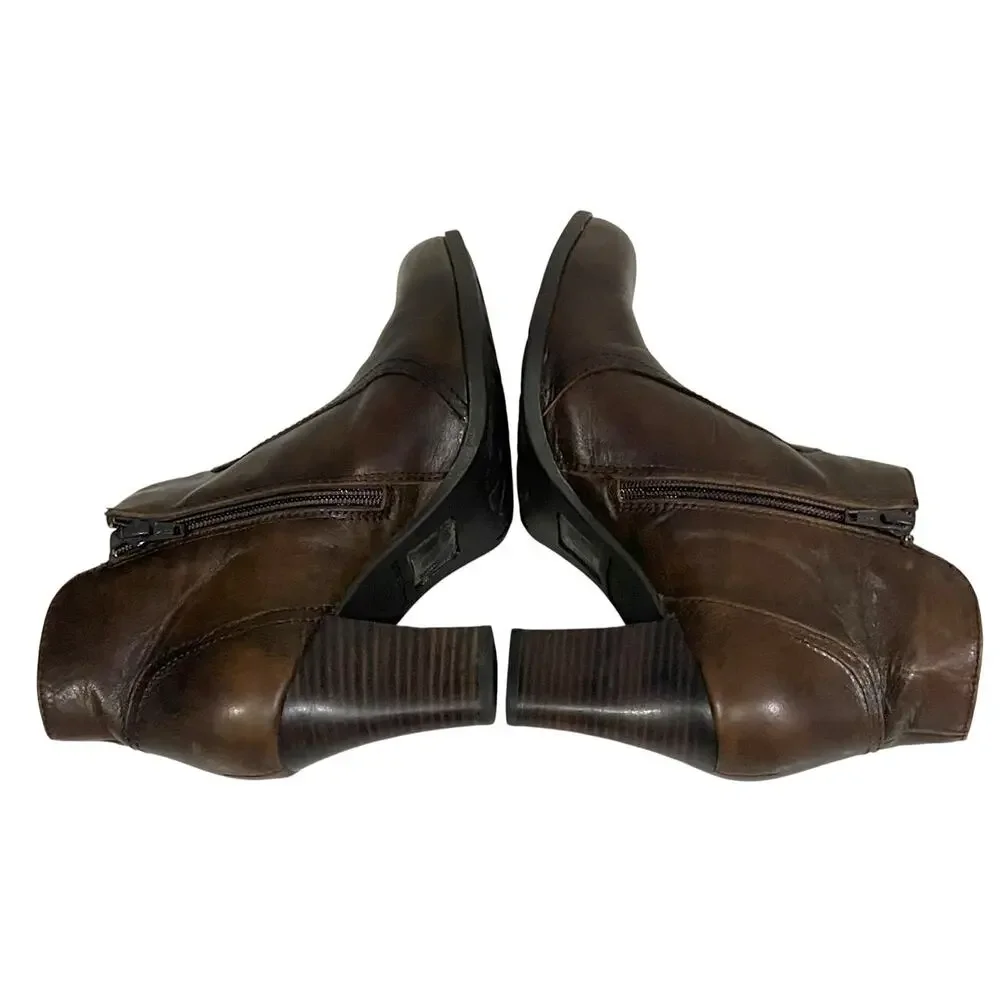 Born Brown Leather Boots Booties Block Heel Ankle‎ Claire Womens Size 9.5 M